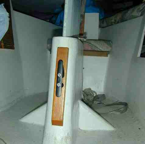 Redwing's cleated keel lockdown